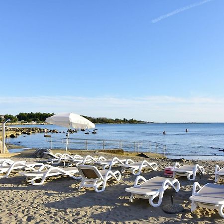 Apartments With A Parking Space Zambratija, Umag - 7059 Exterior photo